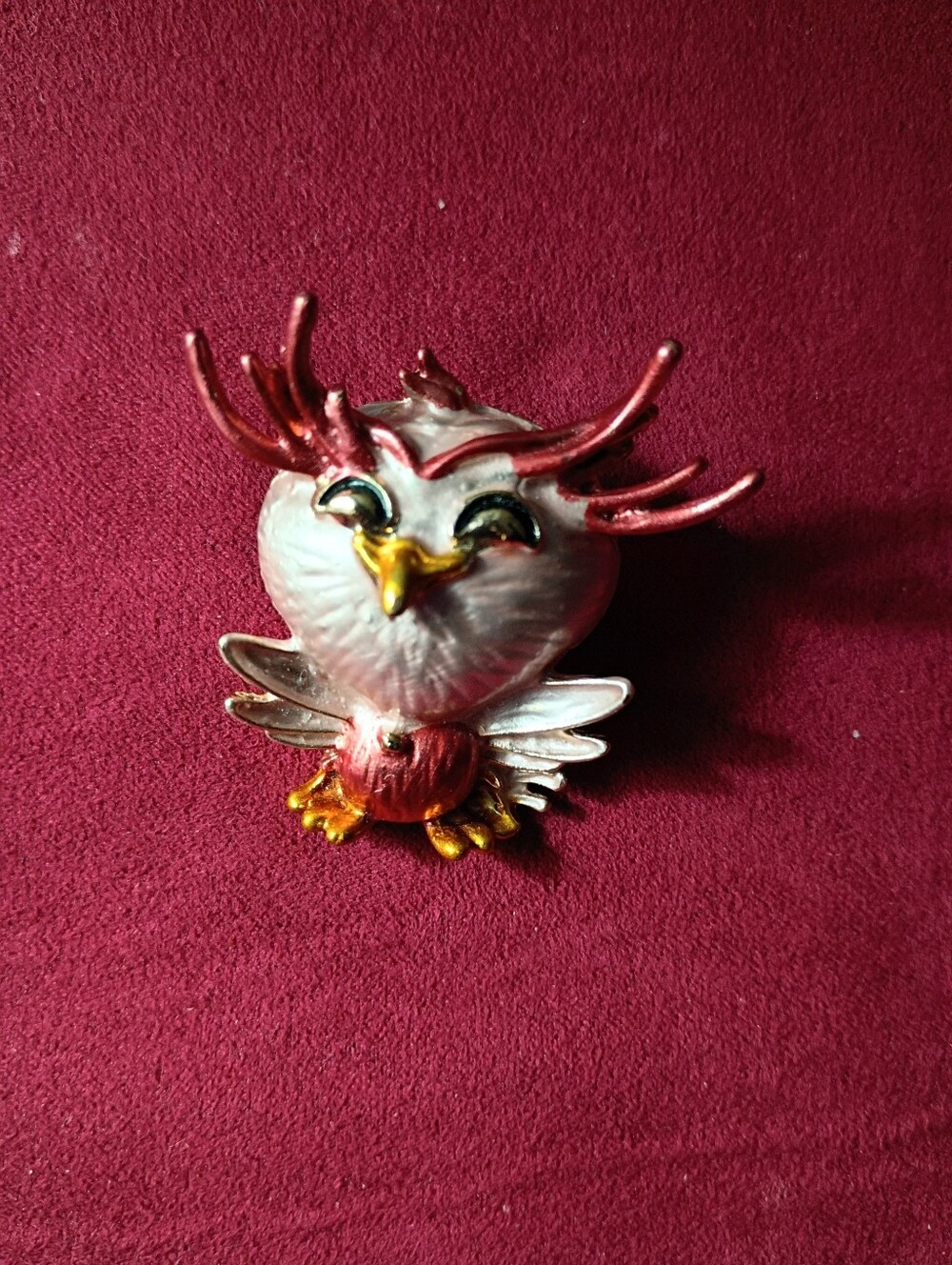 BETSY JOHNSON PINK OWL BROACH